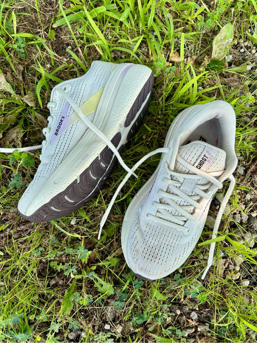 Brooks Ghost Max 2 Women's Running Shoes in Cream with Lavender Accents